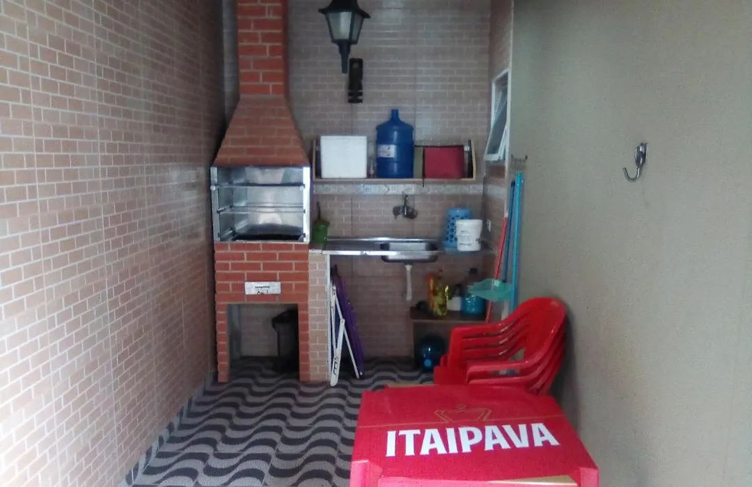 CASA 2 DORM em CONDOMINIO 250 Mts PRAIA MARANDUBA Com CHURRASQUEIRA 02 Vagas Garagem com Wifi Gratis-1
